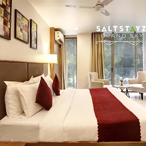Saltstayz Select - Unitech Cyber Park Gurgaon